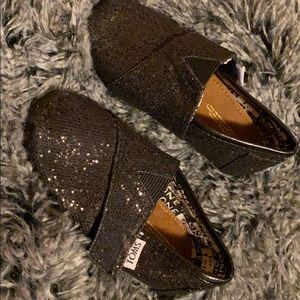Toddler Black sparkle toms